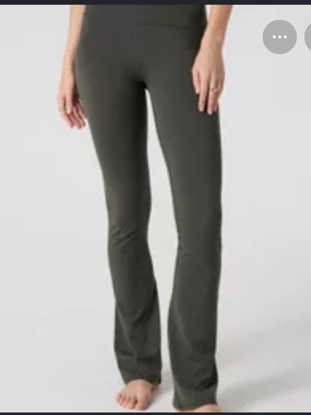 NWOT Vuori All the Feels Slim Flare - Picture 2 of 2